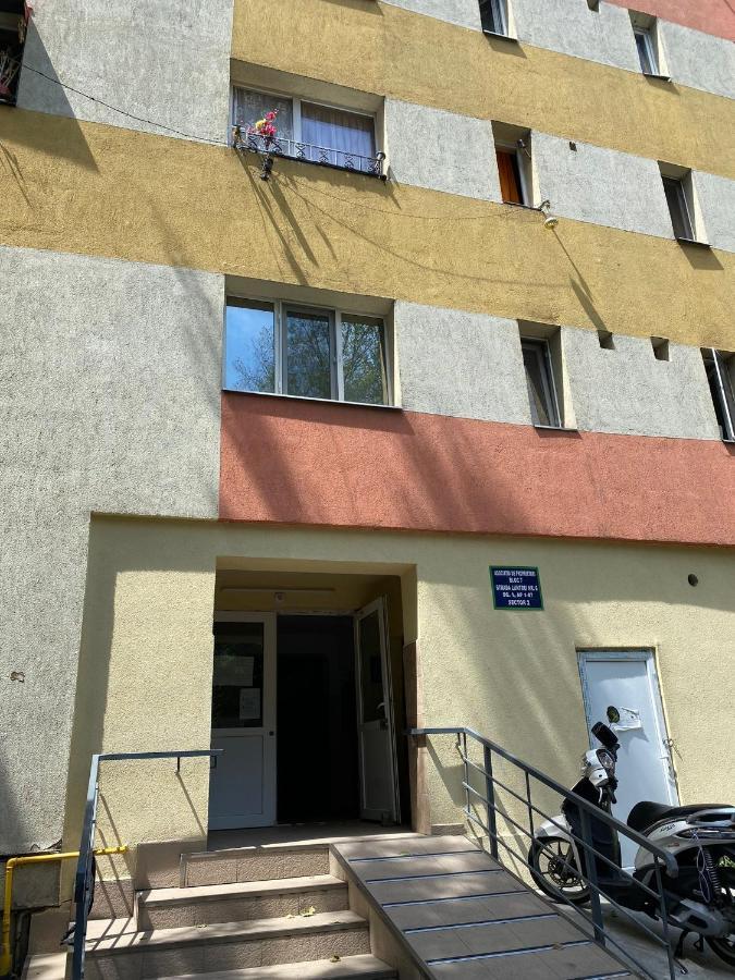 Studio Ianis Bucureşti Ngoại thất bức ảnh