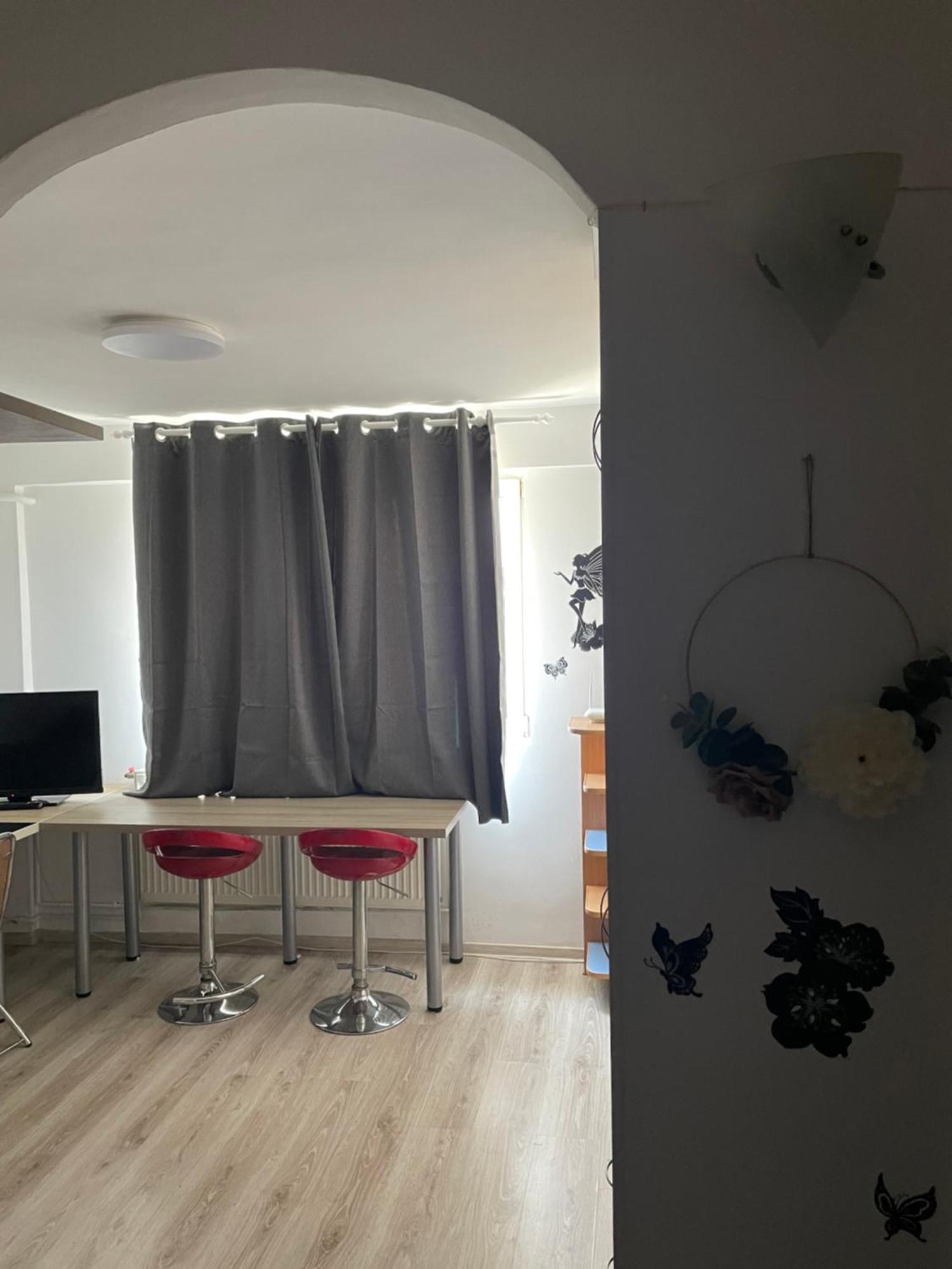 Studio Ianis Bucureşti Ngoại thất bức ảnh